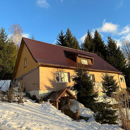 Chalupa Kukajda Desná Exteriér fotografie