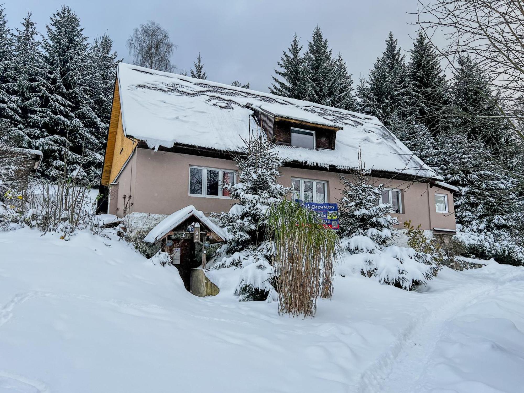 Chalupa Kukajda Desná Exteriér fotografie