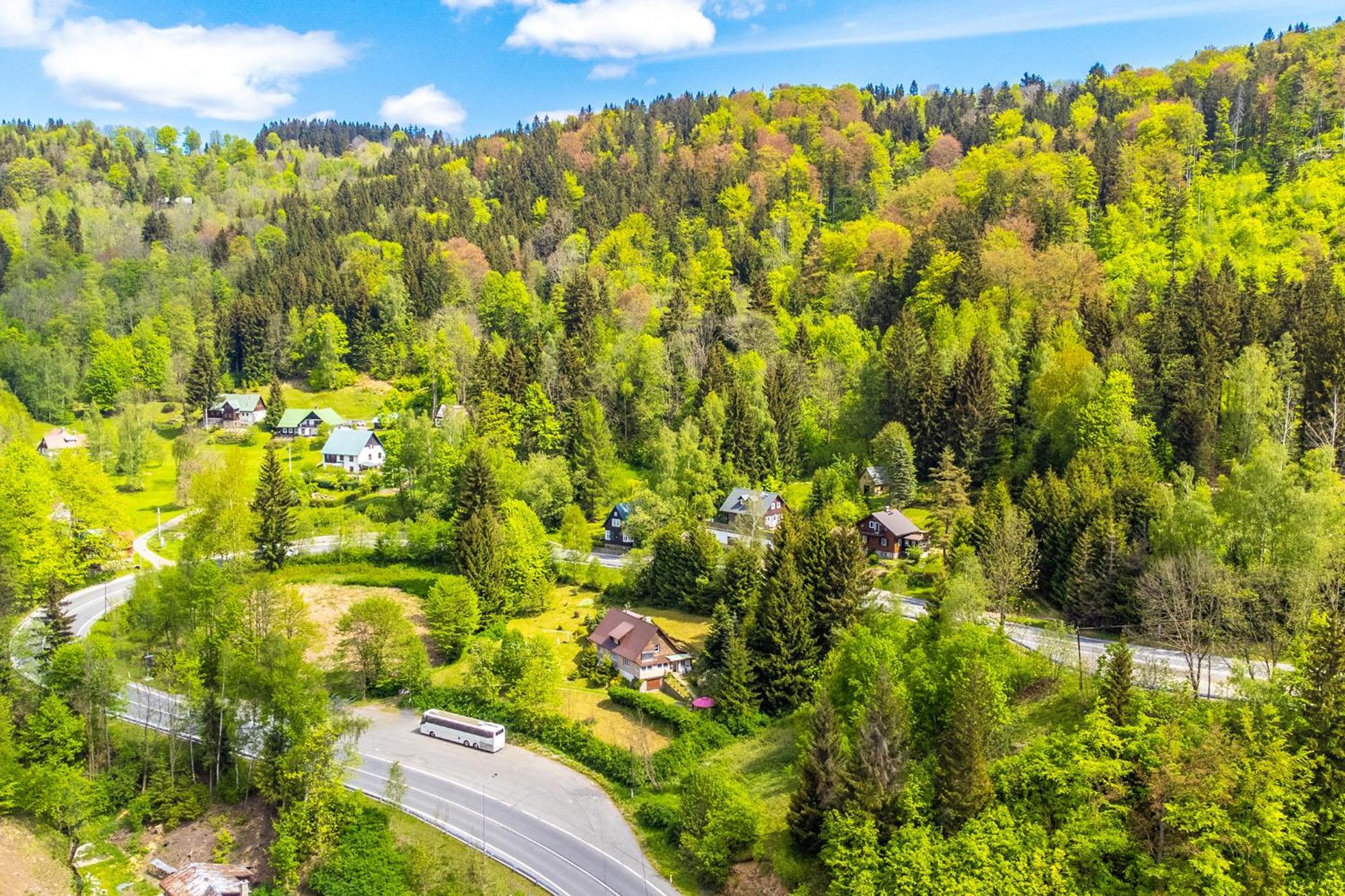 Chalupa Kukajda Desná Exteriér fotografie